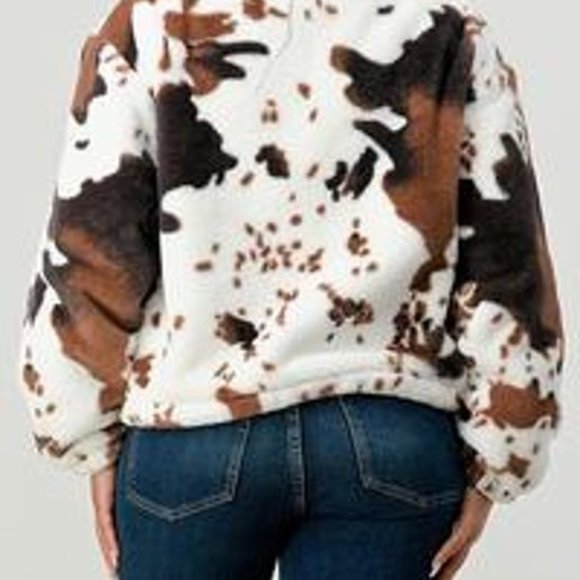 NWT Cow Print- Faux Fur Zip Jacket From 'To Star' - Picture 5 of 6